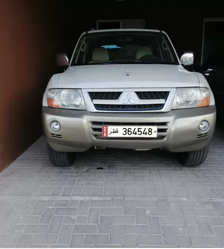 Usado Mitsubishi Pajero Venta en Doha #5555 - 1  image 